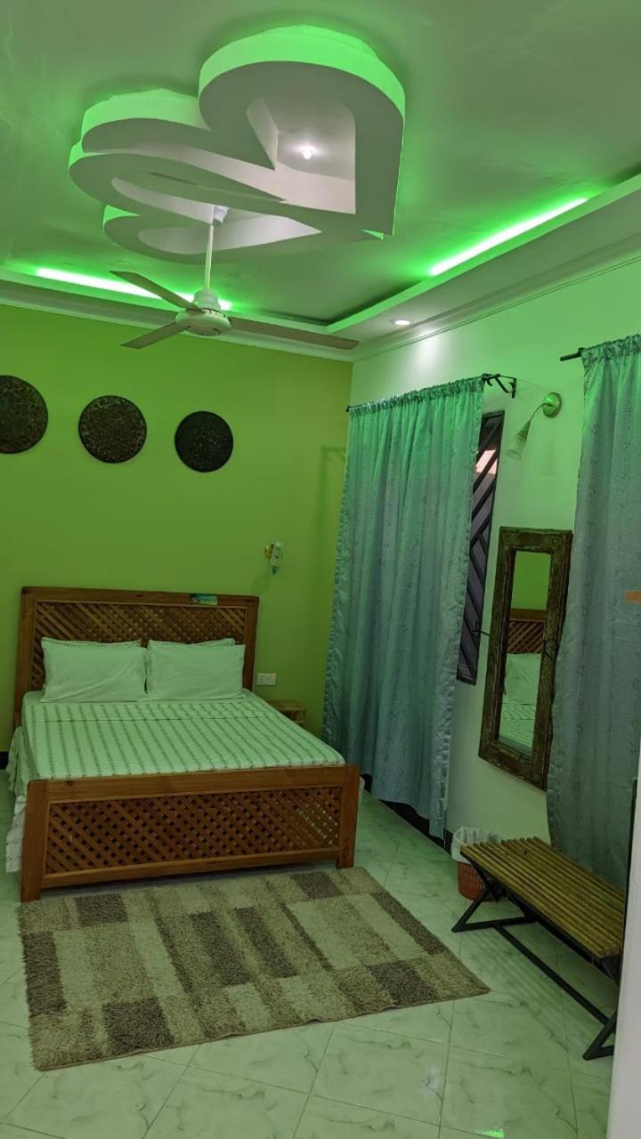 Babajay Family Home Dar es Salaam Buitenkant foto